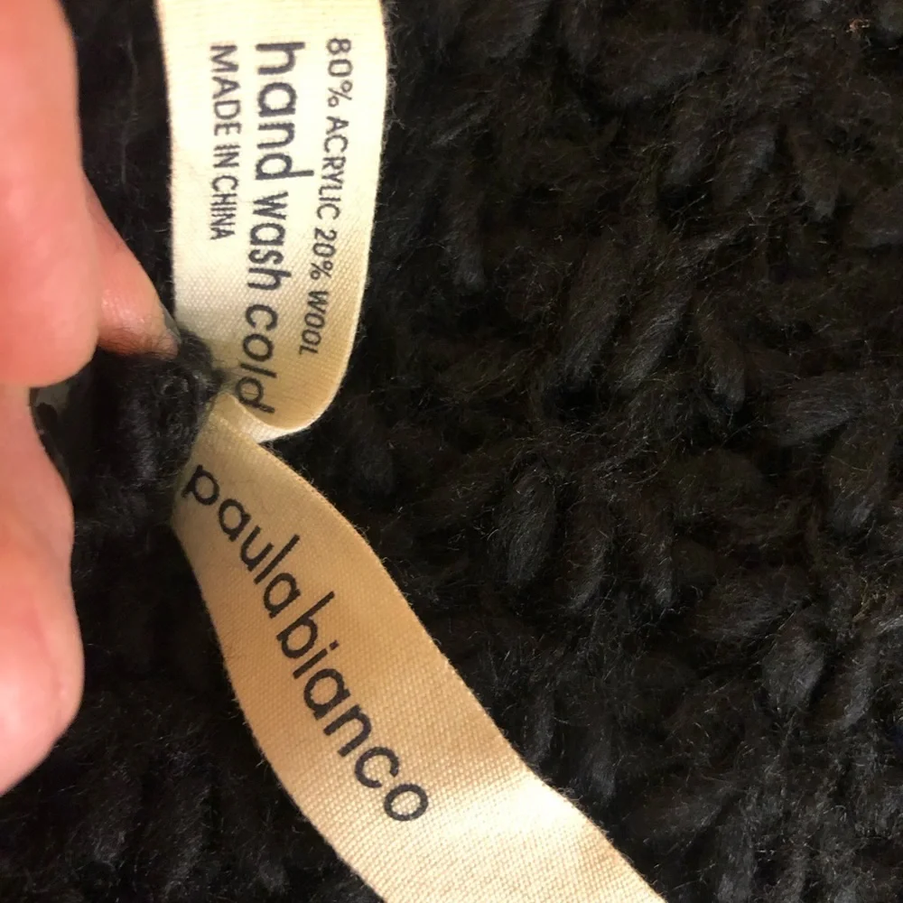Paula Bianco‎ chunky knit infinity scarf
